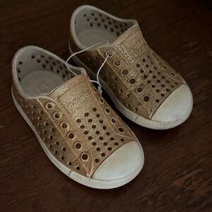 Native Gold Glitter Kids Shoes Toddler C6